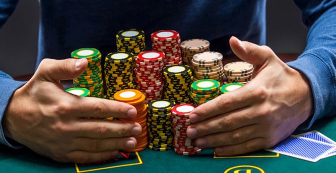 Lam giau tu Baccarat